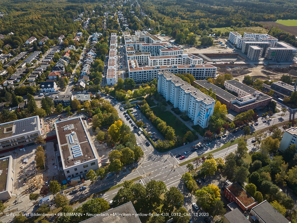 13.10.2023 - DEMOS-Baustelle und BayernHeim-Baustelle Alexisquartier udn Pandion Verde in Neuperlach 13.10.2023 - DEMOS-Baustelle und BayernHeim-Baustelle Alexisquartier udn Pandion Verde in Neuperlach