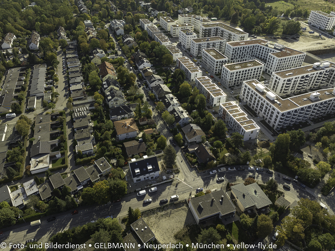 13.10.2023 - Baustelle Niederalmstraße 16 und Hugo-Lang-Bogen in Neuperlach