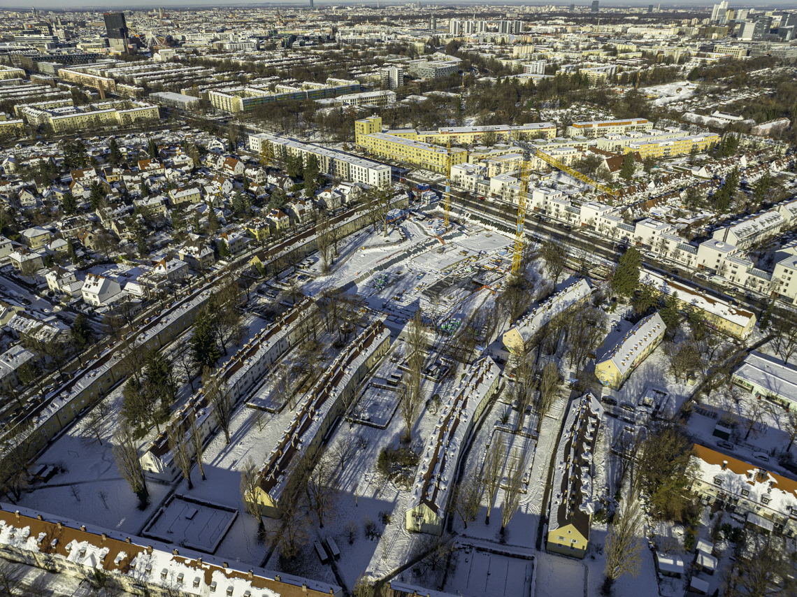 07.12.2021 - Baustelle Maikäfersiedlung in Berg-am-Laim und Neuperlach