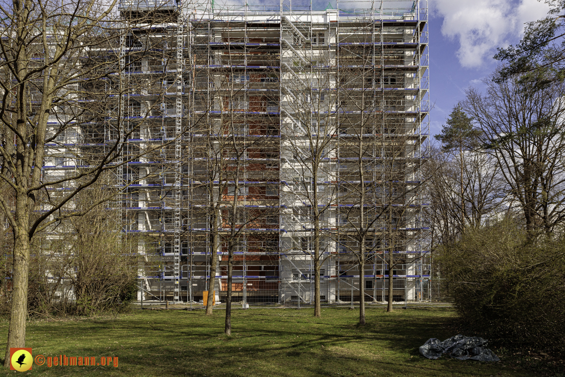 15.03.2024 - Gerüstabbau am Karl-Marx-Ring 11-21