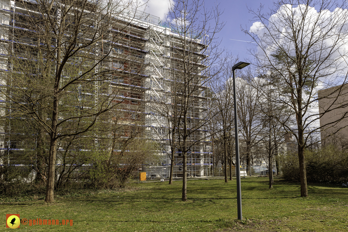 15.03.2024 - Gerüstabbau am Karl-Marx-Ring 11-21