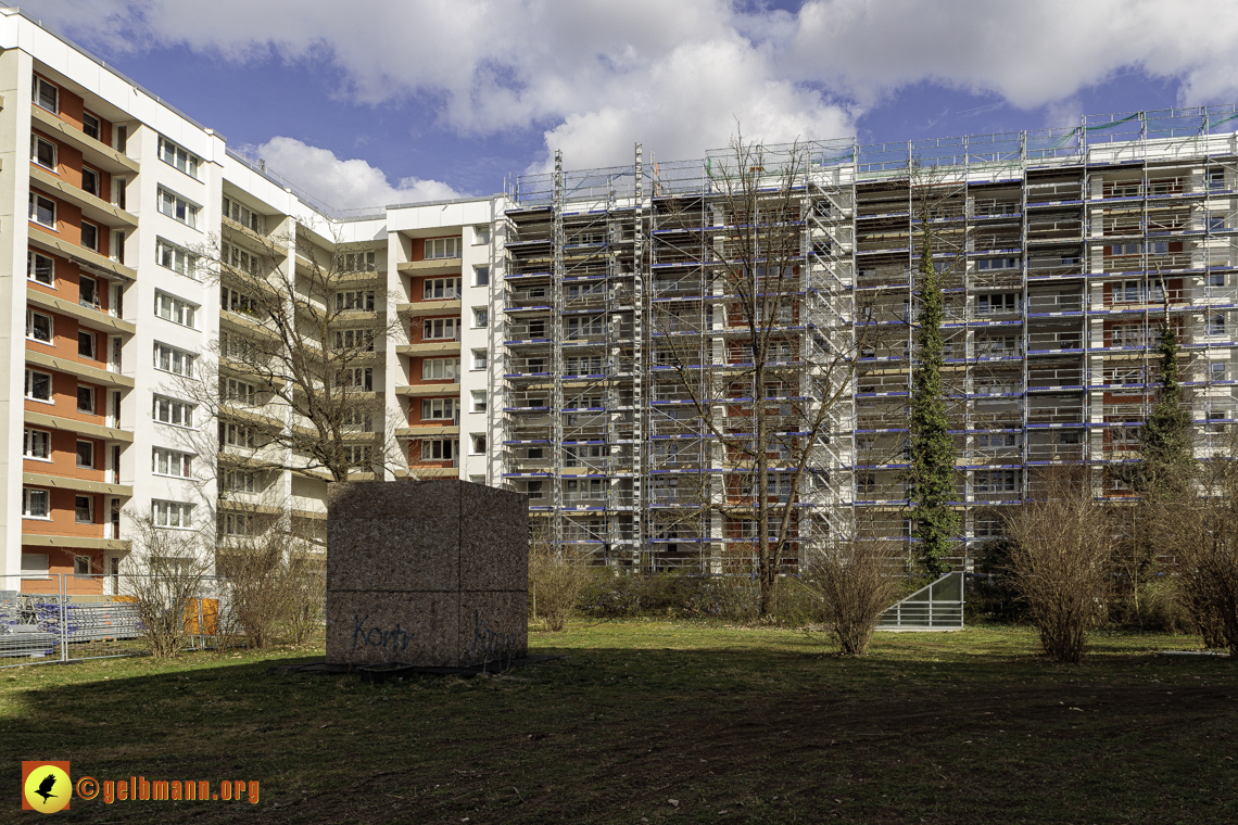 15.03.2024 - Gerüstabbau am Karl-Marx-Ring 11-21