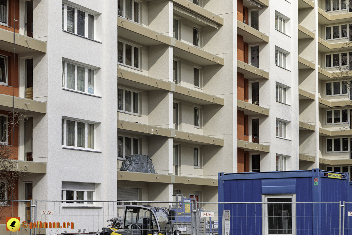 15.03.2024 - Gerüstabbau am Karl-Marx-Ring 11-21