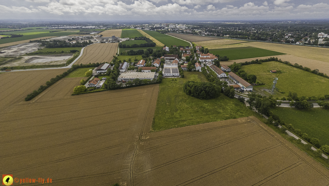 11.07.2024 - DEMOS-Baustelle und BayernHeim-Baustelle in Gronsdorf und Riemer See 11.07.2024 - DEMOS-Baustelle und BayernHeim-Baustelle in Gronsdorf und Riemer See