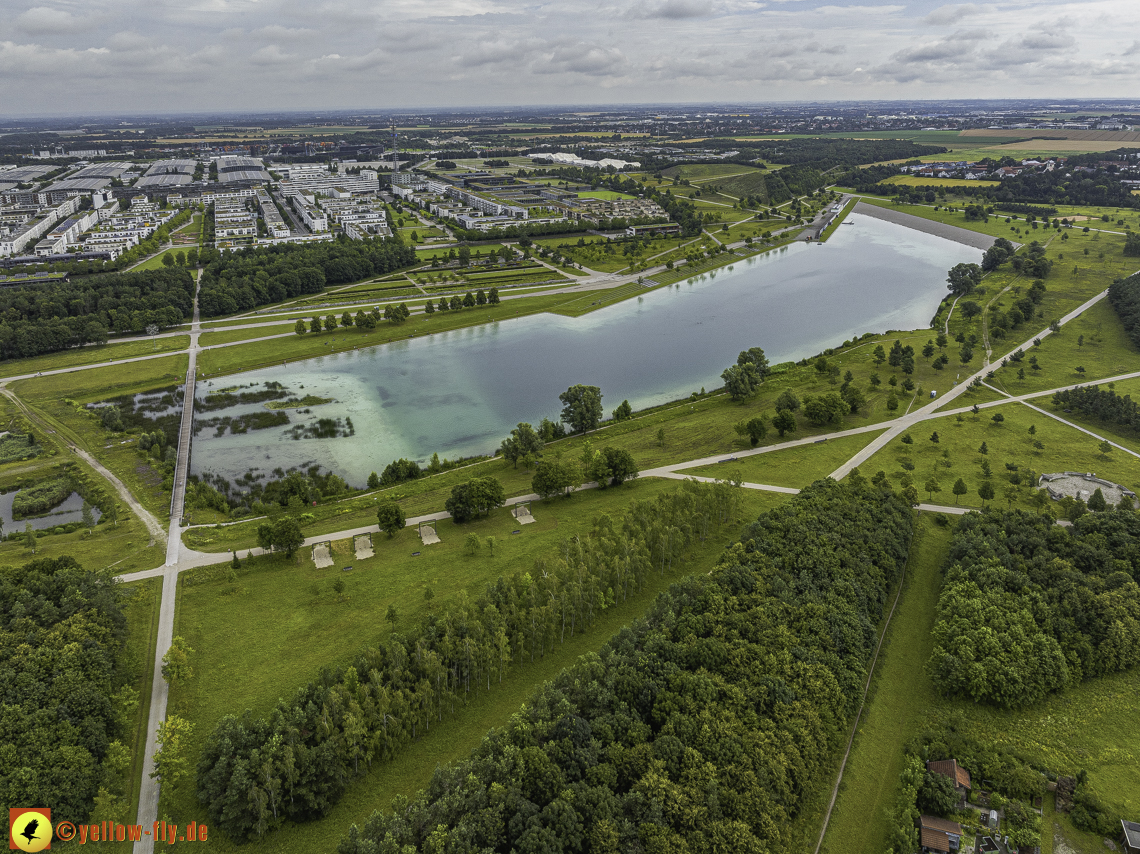 11.07.2024 - DEMOS-Baustelle und BayernHeim-Baustelle in Gronsdorf 11.07.2024 - DEMOS-Baustelle und BayernHeim-Baustelle in Gronsdorf