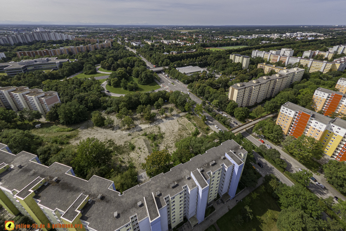 22.08.2024 - das Quiddezentrum als Biotop in Neuperlach