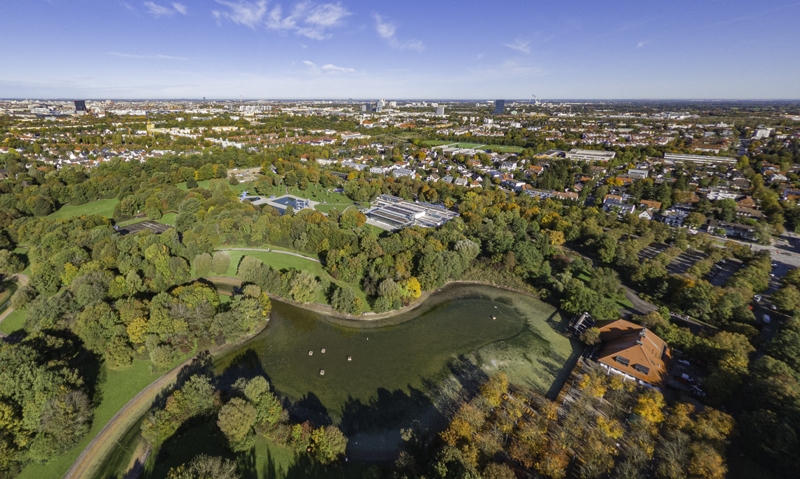 09.10.2024 - Baustelle Geothermie undn Ostpark mit See in Berg-am-Laim