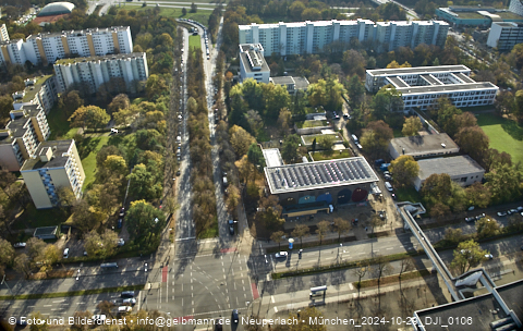 29:10:2014 - Abriss des alten Kindergartens an der Heinrich-Wieland-Straße in Neuperlach