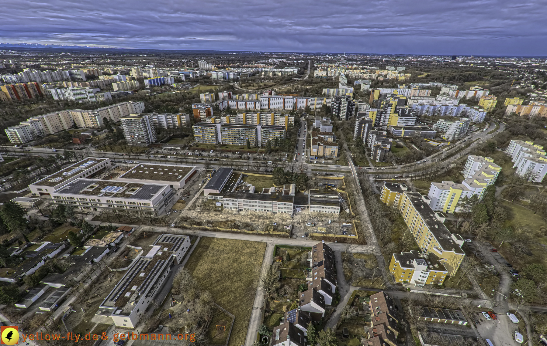 27.02.2025 - Abriss der Grundschule am Karl-Marx-Ring in Neuperlach