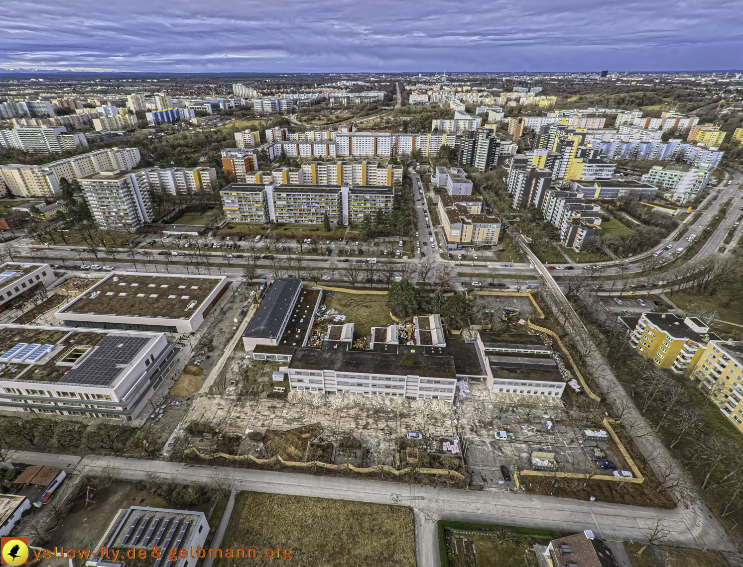 27.02.2025 - Abriss der Grundschule am Karl-Marx-Ring in Neuperlach