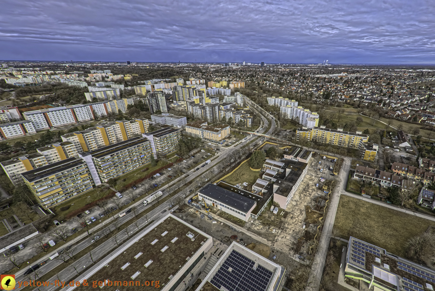 27.02.2025 - Abriss der Grundschule am Karl-Marx-Ring in Neuperlach