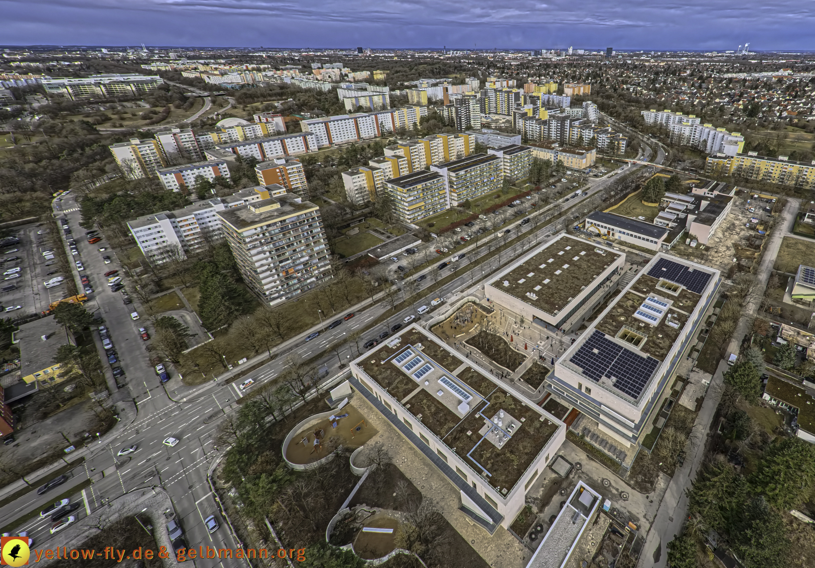 27.02.2025 - Abriss der Grundschule am Karl-Marx-Ring in Neuperlach