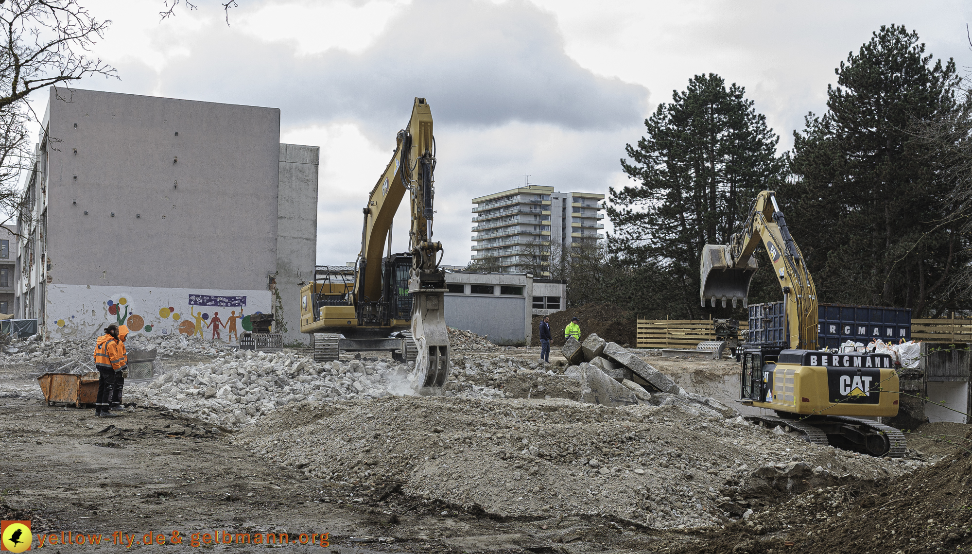 25.03.2025 - Abriss der Grundschule am Karl-Marx-Ring