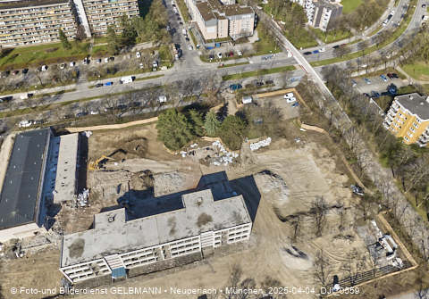 04.04.2025 - Baustelle zur Grundschule am Karl-Marx-Ring in Neuperlach