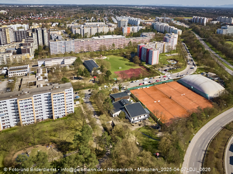 07.04.2025 - Münchner Wohnen am Karl-Marx-Ring 11-21 in Neuperlach