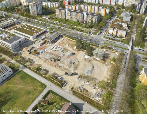 16.04.2025 - Baustelle zur Grundschule am Karl-Marx-Ring in Neuperlach