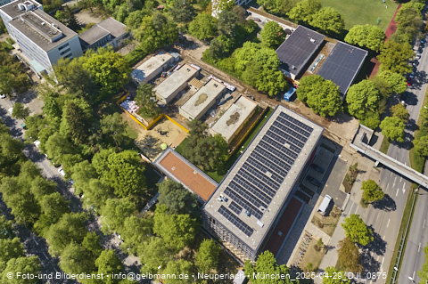 29.04.2025 - Abrissbaustelle Kindergarten an der Heinrich-Wieland-Strasse in Neuperlach