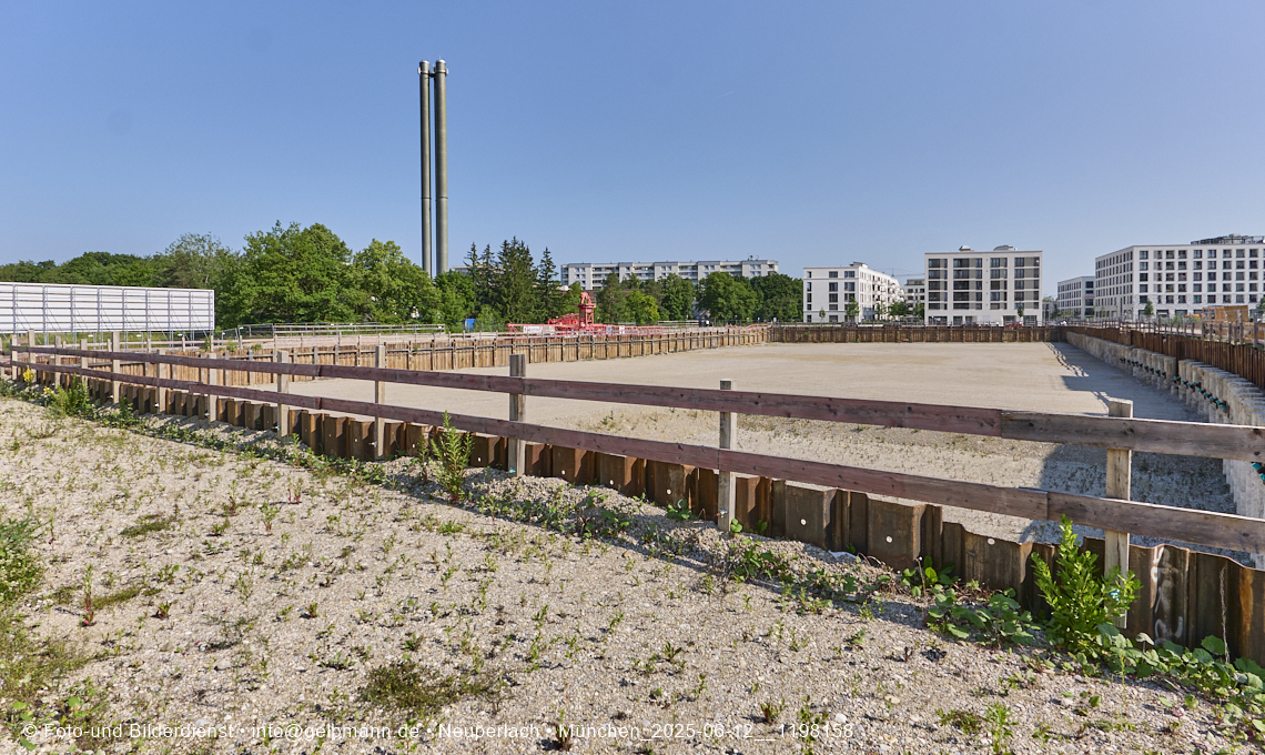 12.06.2025 - Alexisquartier_mit_Wohnanlage Karl-Marx-Ring 52-62 und das Marx-Zentrum in Neuperlach 12.06.2025 - Alexisquartier_mit_Wohnanlage Karl-Marx-Ring 52-62 und das Marx-Zentrum in Neuperlach