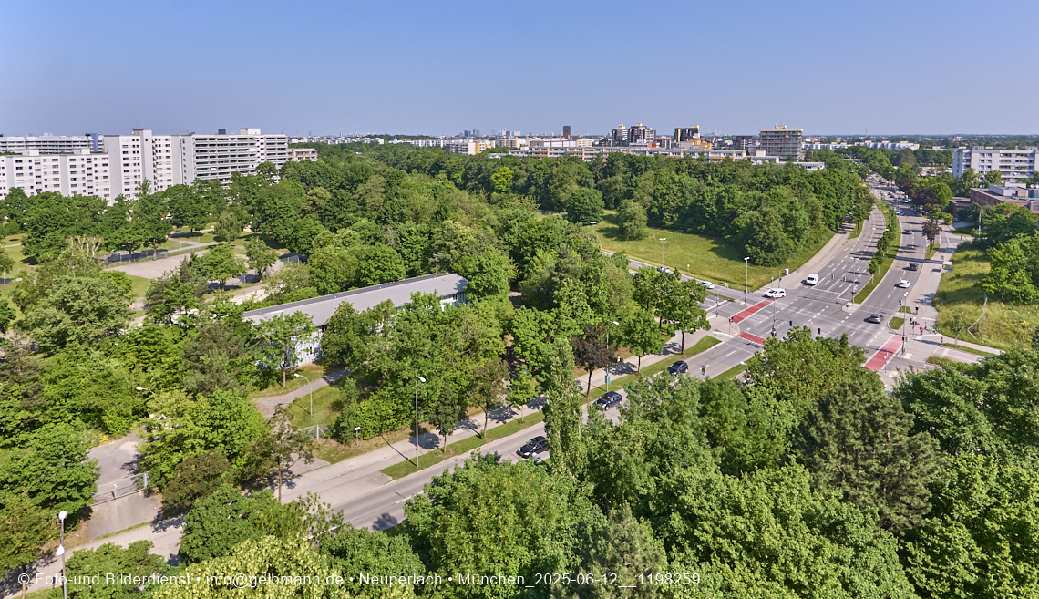 12.06.2025 - Alexisquartier_mit_Wohnanlage Karl-Marx-Ring 52-62 und das Marx-Zentrum in Neuperlach 12.06.2025 - Alexisquartier_mit_Wohnanlage Karl-Marx-Ring 52-62 und das Marx-Zentrum in Neuperlach