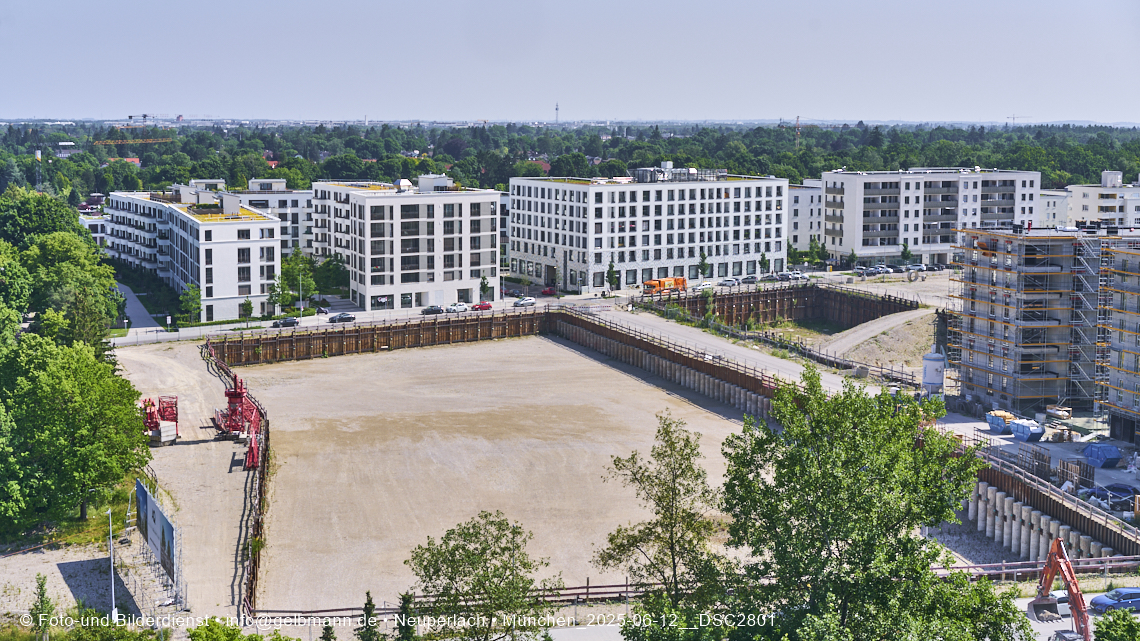 12.06.2025 - Alexisquartier_mit_Wohnanlage Karl-Marx-Ring 52-62 und das Marx-Zentrum in Neuperlach 12.06.2025 - Alexisquartier_mit_Wohnanlage Karl-Marx-Ring 52-62 und das Marx-Zentrum in Neuperlach