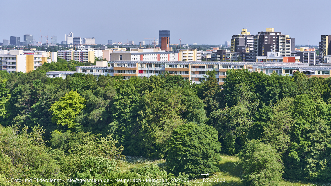 12.06.2025 - Alexisquartier_mit_Wohnanlage Karl-Marx-Ring 52-62 und das Marx-Zentrum in Neuperlach 12.06.2025 - Alexisquartier_mit_Wohnanlage Karl-Marx-Ring 52-62 und das Marx-Zentrum in Neuperlach
