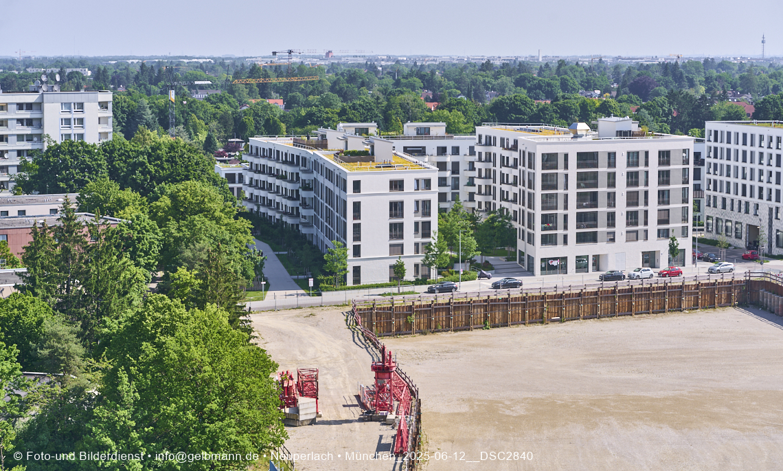 12.06.2025 - Alexisquartier_mit_Wohnanlage Karl-Marx-Ring 52-62 und das Marx-Zentrum in Neuperlach 12.06.2025 - Alexisquartier_mit_Wohnanlage Karl-Marx-Ring 52-62 und das Marx-Zentrum in Neuperlach