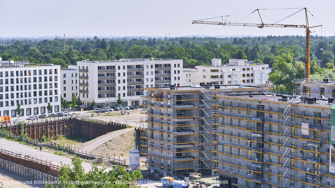 12.06.2025 - Alexisquartier_mit_Wohnanlage Karl-Marx-Ring 52-62 und das Marx-Zentrum in Neuperlach 12.06.2025 - Alexisquartier_mit_Wohnanlage Karl-Marx-Ring 52-62 und das Marx-Zentrum in Neuperlach