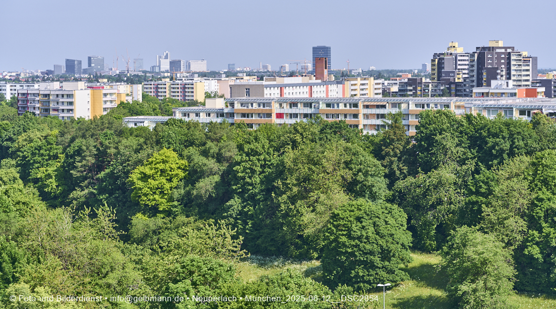 12.06.2025 - Alexisquartier_mit_Wohnanlage Karl-Marx-Ring 52-62 und das Marx-Zentrum in Neuperlach 12.06.2025 - Alexisquartier_mit_Wohnanlage Karl-Marx-Ring 52-62 und das Marx-Zentrum in Neuperlach