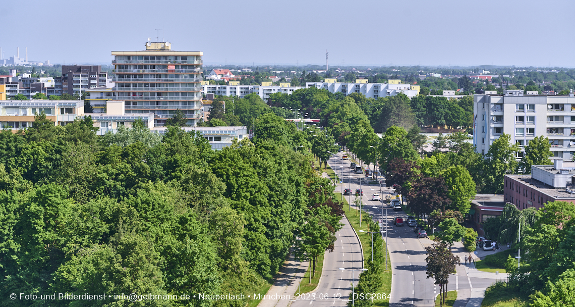12.06.2025 - Alexisquartier_mit_Wohnanlage Karl-Marx-Ring 52-62 und das Marx-Zentrum in Neuperlach 12.06.2025 - Alexisquartier_mit_Wohnanlage Karl-Marx-Ring 52-62 und das Marx-Zentrum in Neuperlach