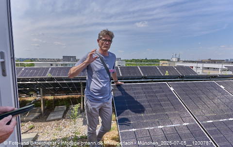 05.07.2025 - Dachbegehung mit der Münchner Wohnen am Karl-Marx-Ring 11-21 in Neuperlach