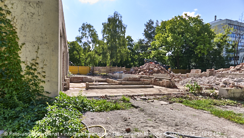 12.07.2025 - Abrissbaustelle Kindergarten an der Heinrich-Wieland-Strasse in Neuperlach