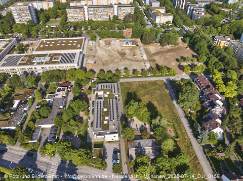 14.07.2025 - Baustelle zur Grundschule am Karl-Marx-Ring in Neuperlach