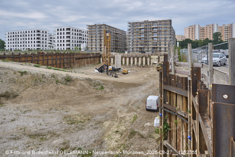 27.08.2025 - DEMOS-Baustelle und BayernHeim-Baustelle Alexiqauartier in Neuperlach 27.08.2025 - DEMOS-Baustelle und BayernHeim-Baustelle Alexiqauartier in Neuperlach