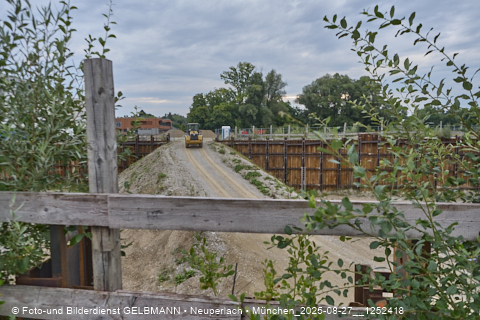 27.08.2025 - DEMOS-Baustelle und BayernHeim-Baustelle Alexiqauartier in Neuperlach 27.08.2025 - DEMOS-Baustelle und BayernHeim-Baustelle Alexiqauartier in Neuperlach