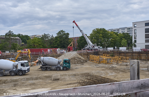 27.08.2025 - DEMOS-Baustelle und BayernHeim-Baustelle Alexiqauartier in Neuperlach 27.08.2025 - DEMOS-Baustelle und BayernHeim-Baustelle Alexiqauartier in Neuperlach