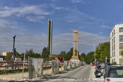 28.08.2025 - DEMOS-Baustelle und BayernHeim-Baustelle Alexiqauartier und BayernHeim in Neuperlach