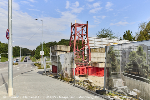 28.08.2025 - DEMOS-Baustelle und BayernHeim-Baustelle Alexiqauartier und BayernHeim in Neuperlach