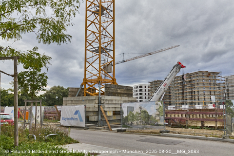 30.08.2025 - DEMOS-Baustelle und BayernHeim-Baustelle Alexiqauartier und BayernHeim in Neuperlach 30.08.2025 - DEMOS-Baustelle und BayernHeim-Baustelle Alexiqauartier und BayernHeim in Neuperlach