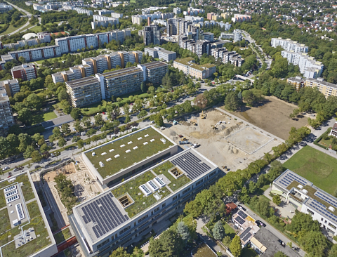 03.09.2025 - Luftbilder vom der Baustelle zur Grundschule am Karl-Marx-Ring in Neuperlach