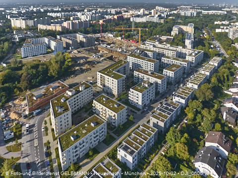 02.10.2025 - Baustelle BayernHeim und DEMOS im Alexisquartier