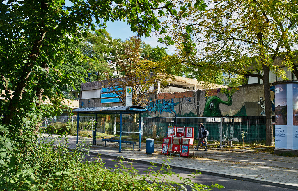 24.09.2021 - Abrissbegin des Quiddezentrums in Neuperlach