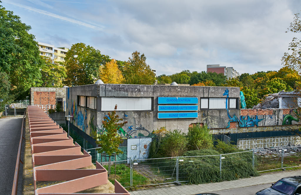28.09.2021 - Abrissbegin des Quiddezentrums in Neuperlach