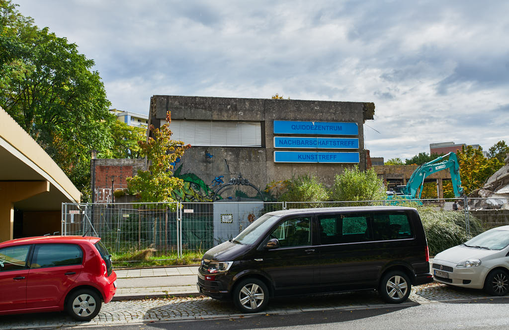 29.09.2021 - Abrissbegin des Quiddezentrums in Neuperlach