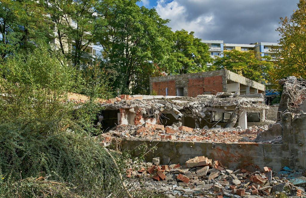 30.09.2021 - Abrissbegin des Quiddezentrums in Neuperlach