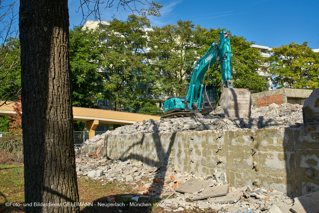 15.10.2021 - Abriss-Baustelle Quiddezentrum
