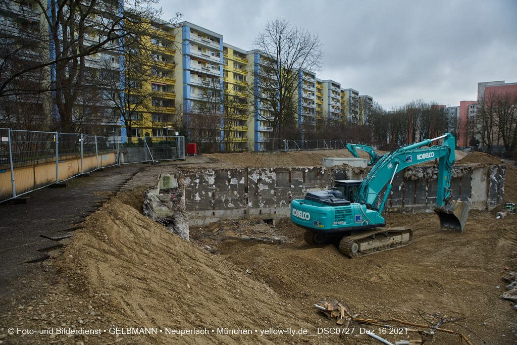 16.12.2021 - Abrissbaustelle Quiddezentrum