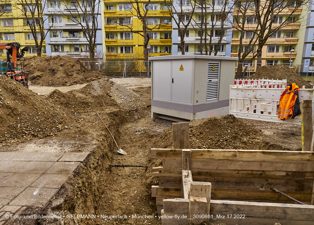 17.03.2022 - Abriss-Baustelle Quiddezentrum in Neuperlach