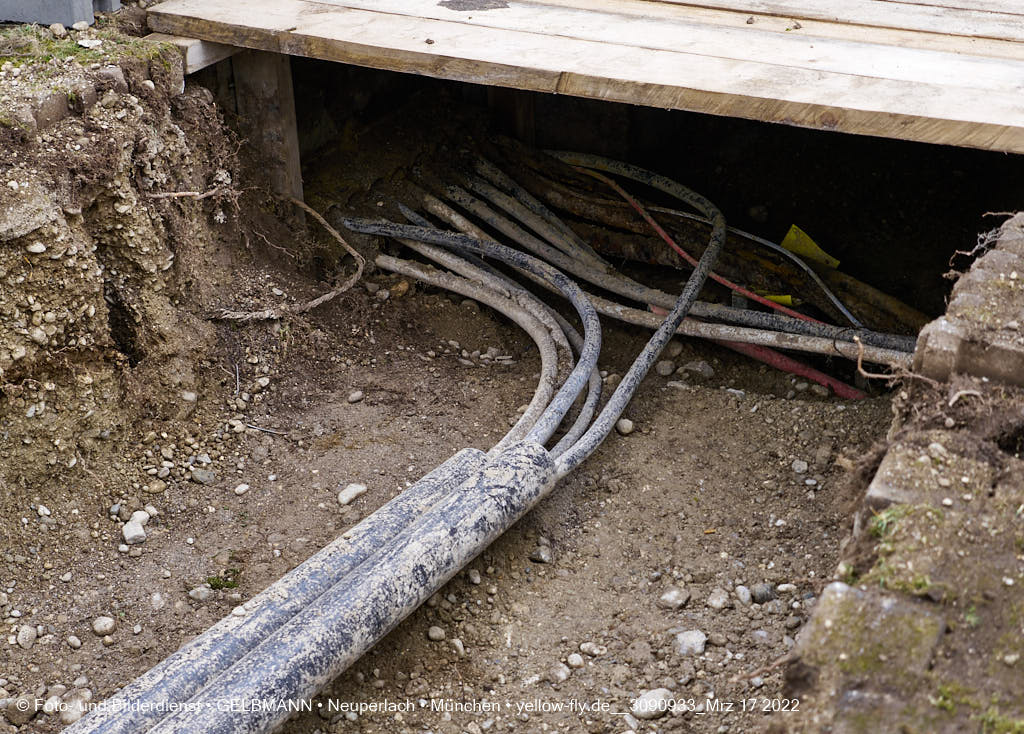 17.03.2022 - Abriss-Baustelle Quiddezentrum in Neuperlach